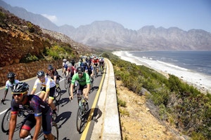 Hot Chillee Cape Rouleur 1 Hot Chillee Cape Rouleur 1